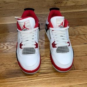 Air Jordan 4 Retro (GS) Size 5